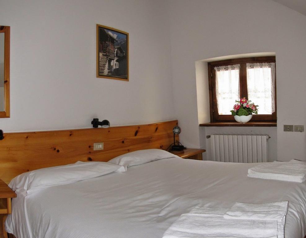 Casa Vacanze Ca' De Val Campodolcino Zimmer foto